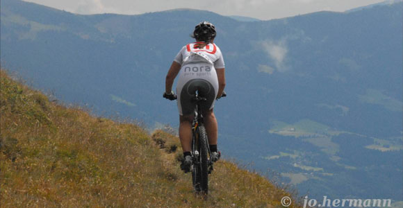 30 km / 800 hm Uphill / 1737 hm Downhillstrecke mit dem MTB (Foto: jo.hermann)