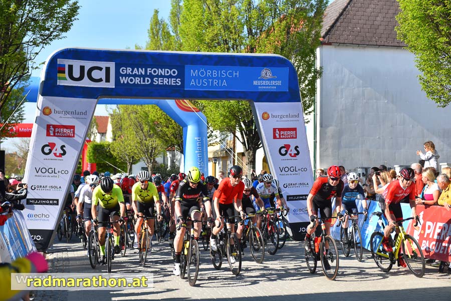 Start in Mörbisch zum Neusiedlersee Radmarathon