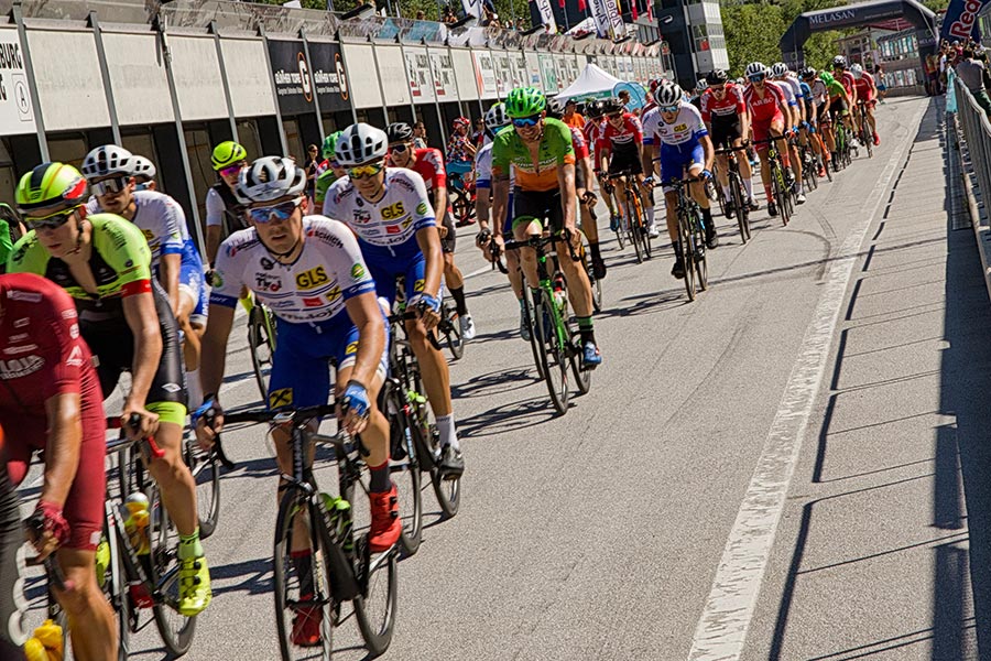 Beim vita club Race stehen 20 Runden am Programm (Bilder: Radteam ARBÖ Salzburg)