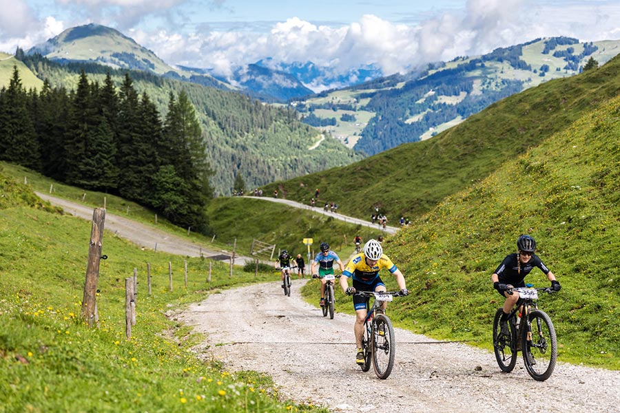 Harte Duelle beim Kitz Alp Bike Marathon in Tirol (Foto: Michael Meindl)
