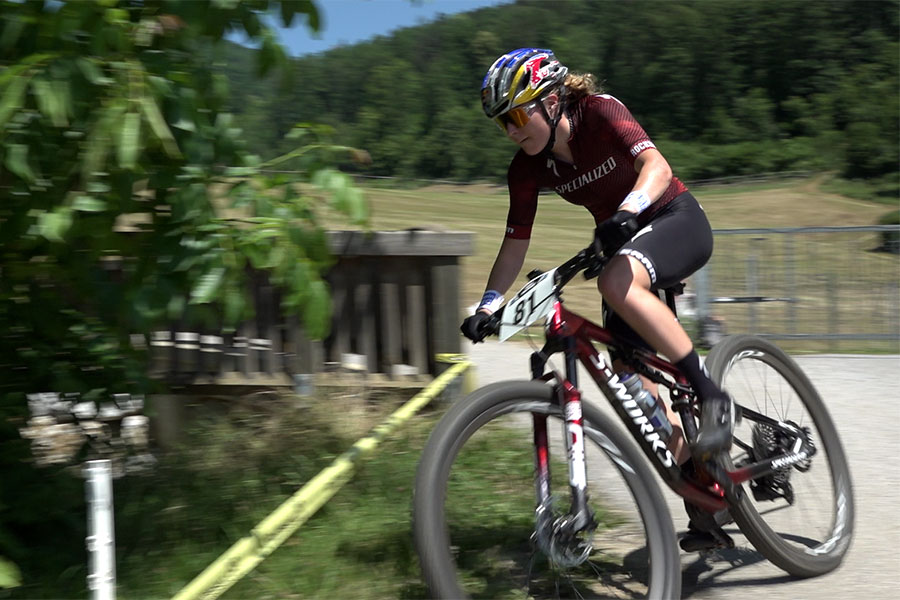 Die Tiroler Weltklassefahrerin Laura Stigger dominierte die Damenbewerbe in Stattegg