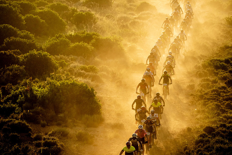 Die Weltelite unterwegs auf spektakulären Strecken in der Western Cape Province (Foto: Greg Beadle)