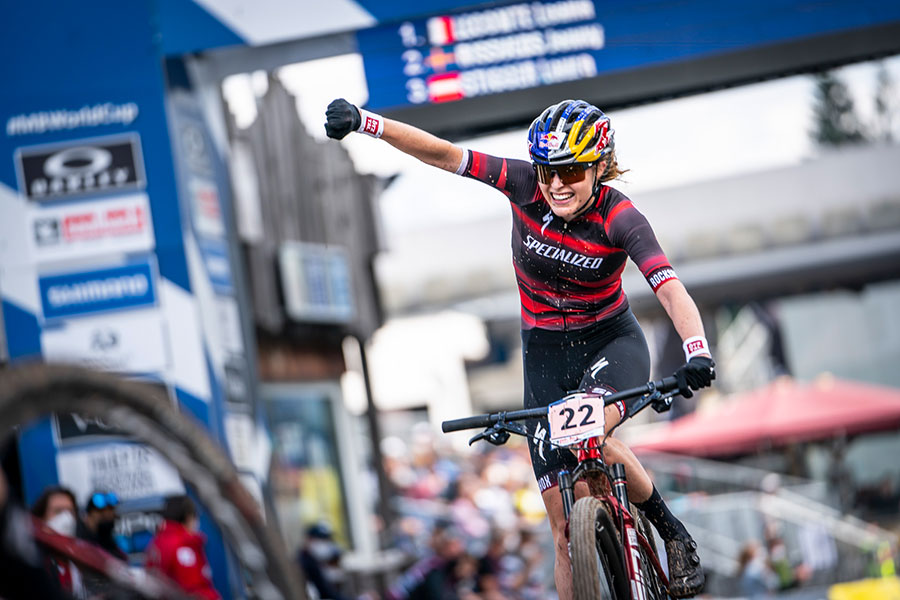 Laura Stigger - 3. Platz in der Elite als jüngste Fahrerin im Starterfeld (Foto: Stefan Voitl)